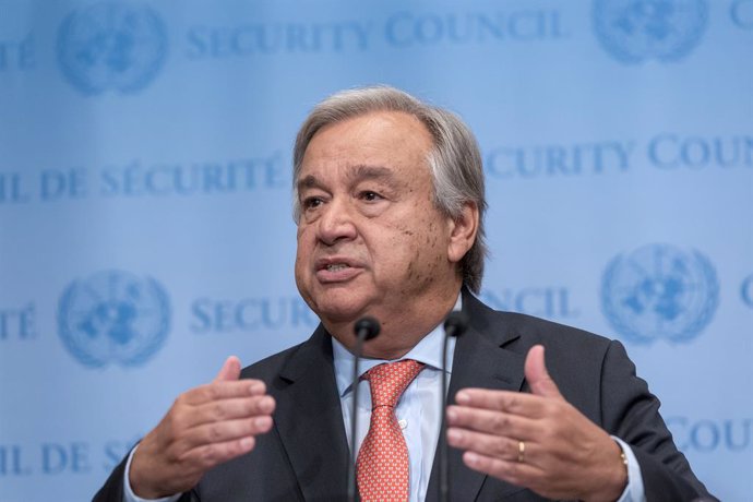 Archivo - August 16, 2017 - New York, NY, United States - United Nations Secretary-General Antonio Guterres spoke to the press at the Security Council stakeout at UN Headquarters delivering a brief prepared statement regarding the ongoing security issues 