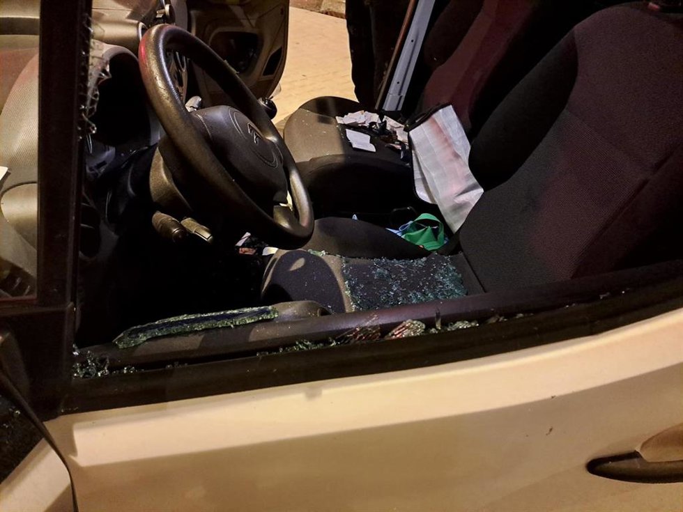 Detenido por robo con fuerza en una furgoneta en Elche tras ser localizado escondido en un arbusto