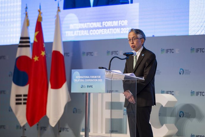 Archivo - SEOUL, June 14, 2022  -- Ambassador of Japan to South Korea Koichi Aiboshi addresses the opening ceremony of the International Forum for Trilateral Cooperation 2022 among China, Japan and South Korea, in Seoul, South Korea on June 14, 2022. The 
