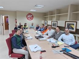 Los sindicatos UGT y CCOO de Andalucía firman el convenio de empresas consignatarias, estibadoras, transitarias y agentes de aduanas de Sevilla.