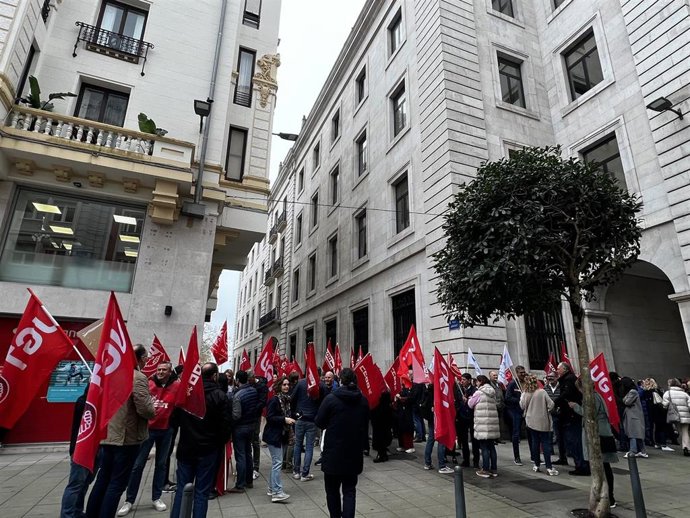 Protesta de empleados de la banca coincidiendo con la jornada de huelga de 24 horas