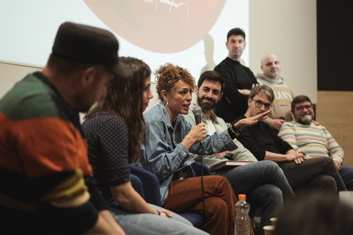 María Almudéver amb el micròfon