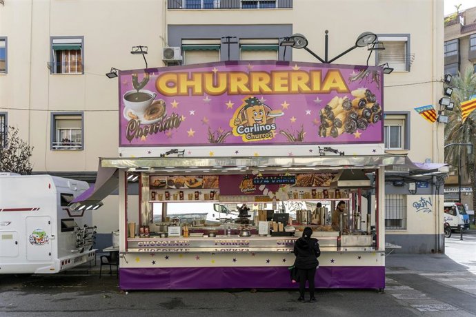 Una churrería durante la temporada de Fallas