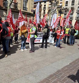 Concentración de trabajadores de la banca y los sindicatos