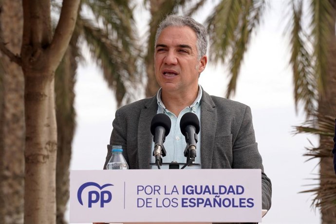 Archivo - El vicesecretario de Coordinación Autonómica y Local y Análisis Electoral del PP, Elías Bendodo.