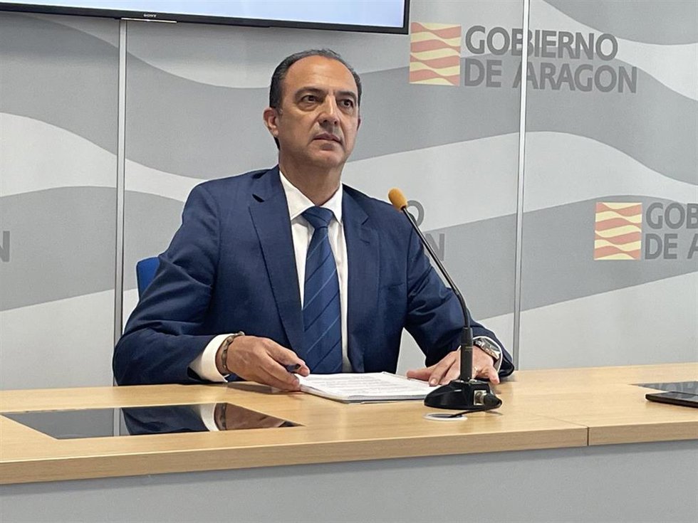 El consejero de Sanidad del Gobierno de Aragón, José Luis Bancalero.