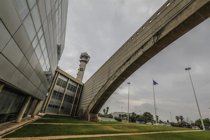 Archivo - Edificio de la sede de la televisión valenciana  Punt 