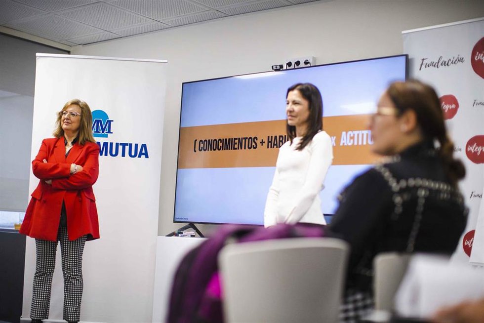 Taller de la Escuela de Fundación Integra incluido dentro del proyecto 'Juntas', impulsado por la Fundación Mutua Madrileña y la Fundación Integra para promover la empleabilidad de mujeres víctimas de malos tratos.
