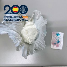 Desmantellat un punt de venda de droga al detall durant les 24 hores en dos habitatges d'Elx