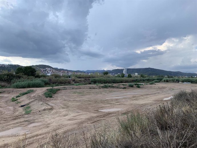 Cementos Molins y Damm trabajarán en la expansión de las balsas del río Llobregat