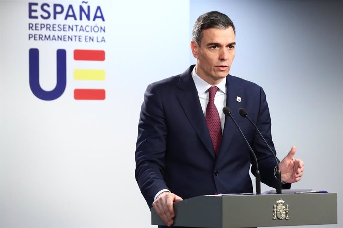 El presidente del Gobierno, Pedro Sánchez, en rueda de prensa en Bruselas al término del Consejo Europeo