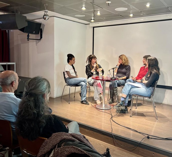 L'ACADMIA VALENCIANA DE L'AUDIOVISUAL I L'ASSOCIACIÓ PROFESSIONAL D'ADREA DE CSTING D'ESPANYA S'UNEIXEN PER A PARLAR D'ENTORNS SEGURS