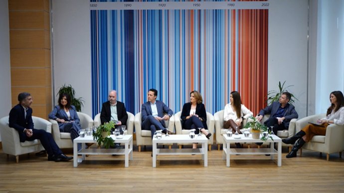 Meteorólogos buscan transmitir a la ciudadanía que "se puede actuar" contra la realidad climática.