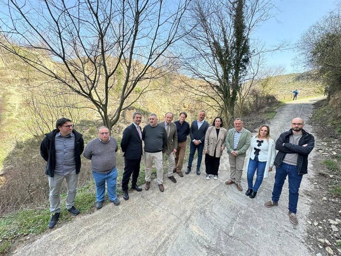 Cultura y Agricultura acuerdan la rehabilitación conjunta del Puente de Castielfabib