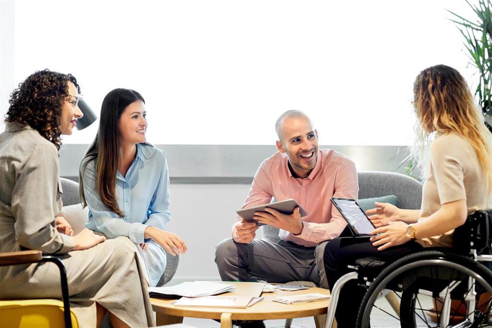 Participantes de la III edición de 'Ventures4Inclusion', una iniciativa de Indra para apoyar el acceso al empleo de perosnas con discapacidad.