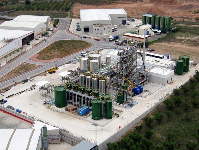 El MITECO concede 1,79 millones a Urbaser para impulsar la economía circular en la planta de tratamiento de Alfaro