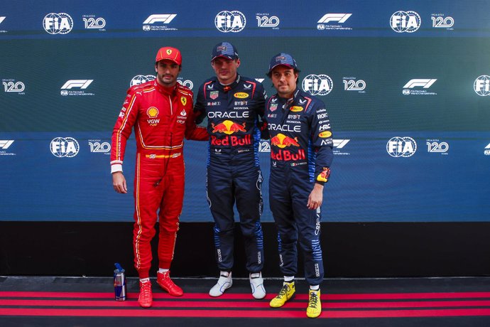 Carlos Sainz. Max Verstappen y Sergio 'Checo' Pérez en Australia