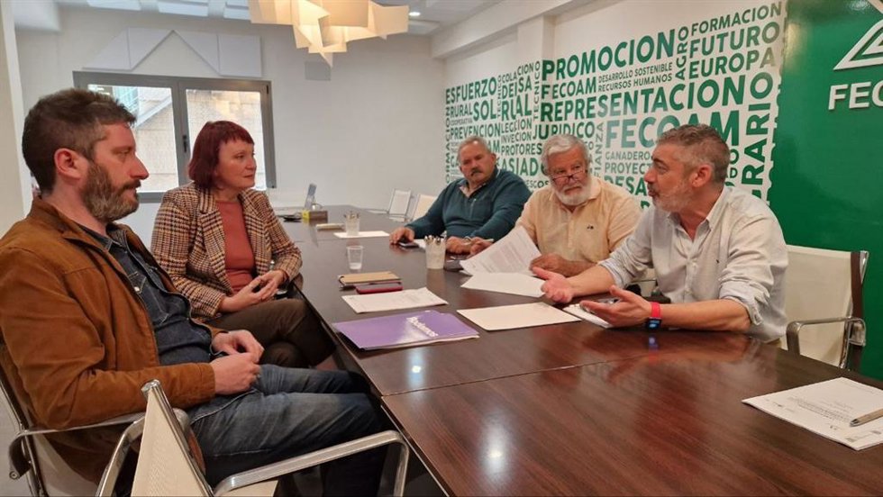 Podemos se reúne con las organizaciones agrarias para trasladarles su propuesta de ley del Mar Menor
