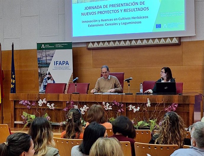 El Ifapa presenta nuevos proyectos de investigación para mejorar la productividad de cereales y leguminosas en Córdoba.
