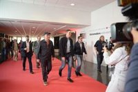 Sánchez asegura que "España rompe todos los récords de empleo" y la derecha "todos los récords de toxicidad"