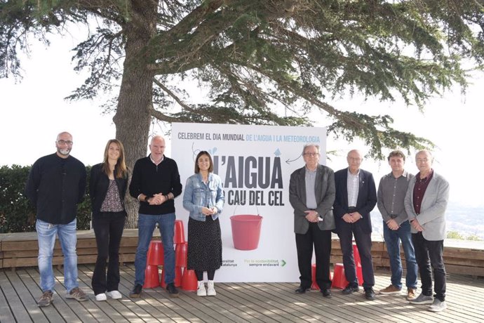 Mascort visita l'Observatori Fabra pel Dia Mundial de l'Aigua i el Dia Meteorològic Mundial, amb la directora del Servei Meteorològic de Catalunya, Sarai Sarroca