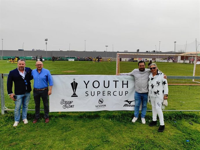 El Puerto de Santa María acoge partidos de la competición de fútbol base Youth Supercup