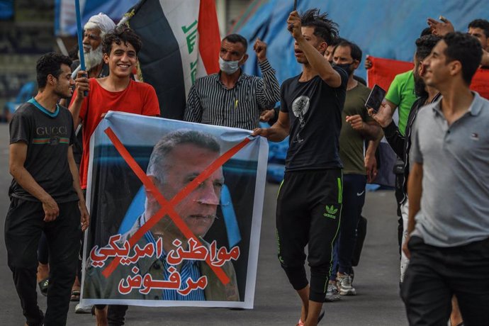 Archivo - Una protesta en la capital de Irak, Bagdad, contra el ex primer ministro Mostafá al Kazemi 
