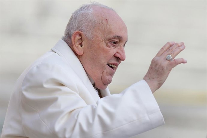 13 March 2024, Vatican, Vatican City: Pope Francis arrives to attend his weekly General Audience in St. Peter's Square at the Vatican City. Photo: Evandro Inetti/ZUMA Press Wire/dpa
