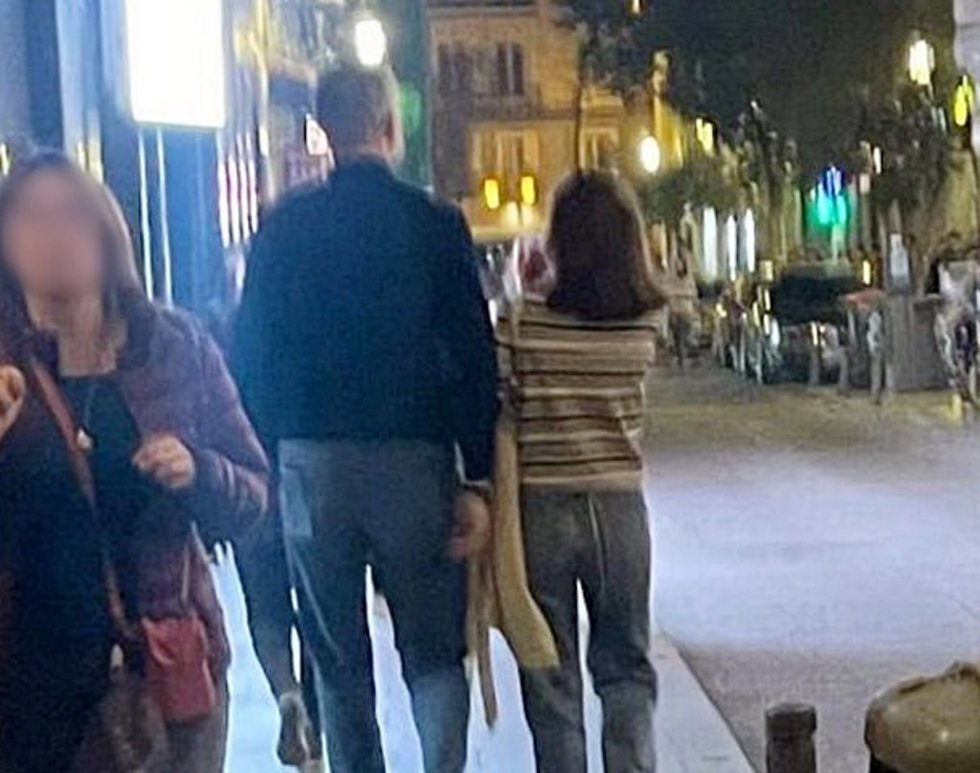 LOS REYES, DON FELIPE Y DOÑA LETIZIA, POR LAS CALLES DE MADRID
