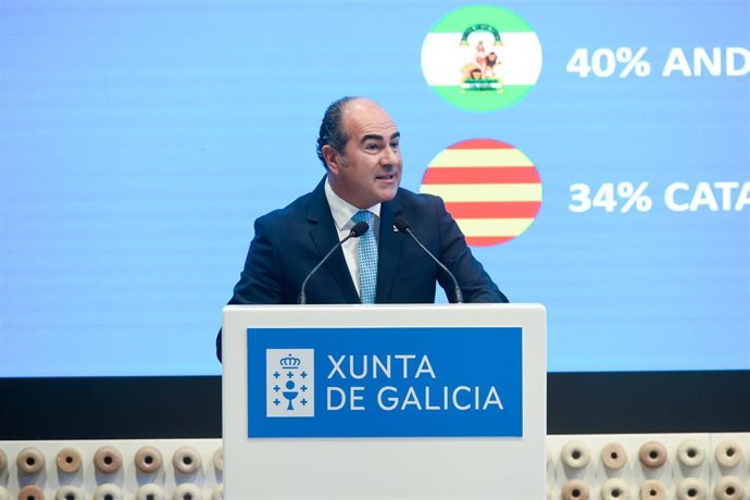 Archivo - El presidente del Clúster de Turismo de Galicia, Cesáreo Pardal, durante su intervención en la rueda de prensa del estand de Galicia en la primera jornada de la Feria Internacional de Turismo, FITUR 2024, en IFEMA Madrid, a 24 de enero de 2024