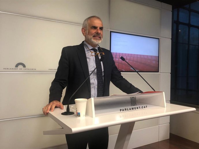 Archivo - El líder de Cs en Catalunya, Carlos Carrizosa, en rueda de prensa