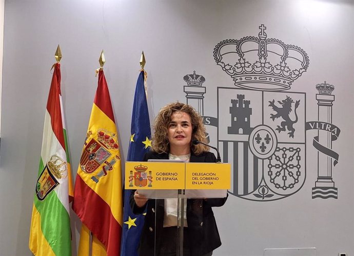La delegada del Gobierno en La Rioja, Beatriz Arraiz, en la rueda de prensa