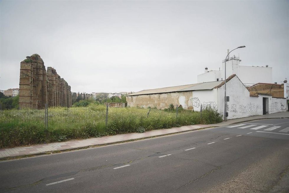 Parcela junto al Acueducto de los Milagros que expropiará el Ayuntamiento de Mérida