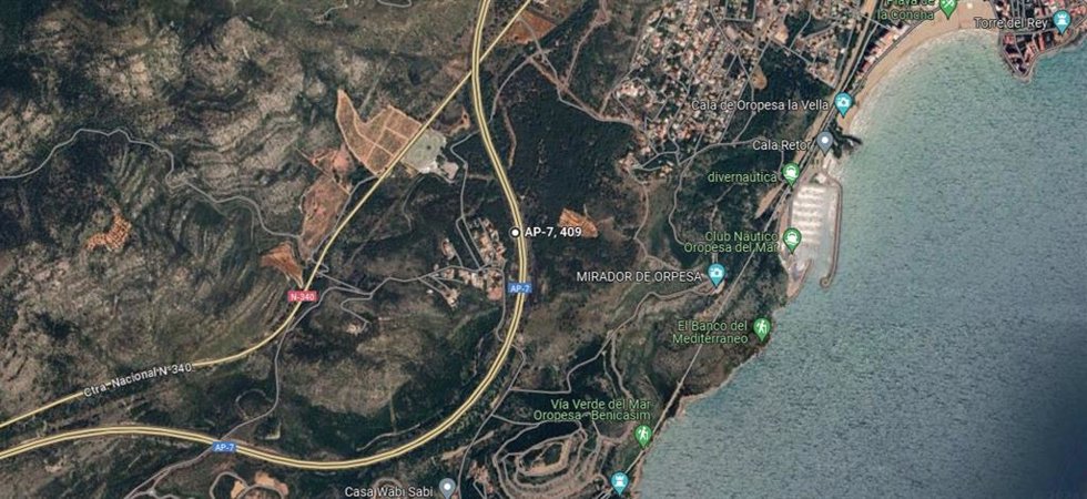 Lugar donde se produjo el accidente, el kilómetro 409 de la AP-7, en Oropesa