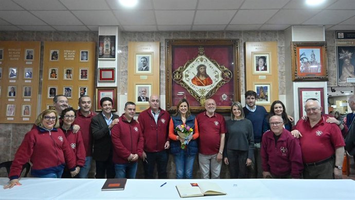 L'alcaldessa de València, María José Catalá, ha sigut nomenada cambrera honorífica de la Germanor del Santíssim Ecce-Homo del barri del Cabanyal, dins del programa d'actes de la Setmana Santa Marinera.