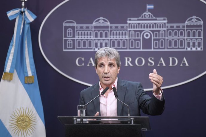 Archivo - El ministro de Economía argentino, Luis Caputo