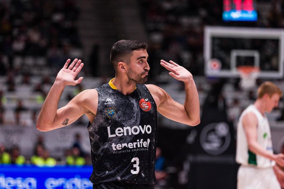Archivo - El base español Jaime Fernández durante un partido del Lenovo Tenerife