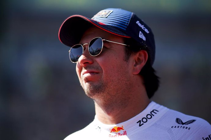 PEREZ Sergio (mex), Red Bull Racing RB20, portrait during the Formula 1 Rolex Australian Grand Prix 2024, 3rd round of the 2024 Formula One World Championship from March 22 to 24, 2024 on the Albert Park Circuit, in Melbourne, Australia 