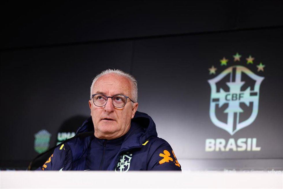 El seleccionador de Brasil, Dorival Júnior, en rueda de prensa en la Ciudad Deportiva Real Madrid. 
