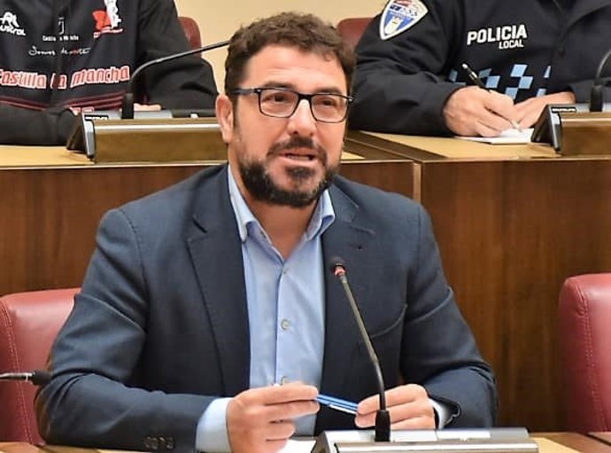 Archivo - Modesto Belinchón, ex concejal de Deportes del Ayuntamiento de Albacete.