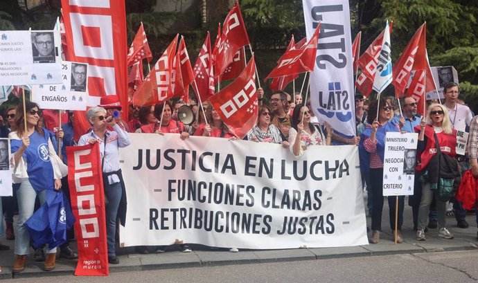 Los funcionarios de la Administración de Justicia durante una manifestación, a 20 de marzo de 2024, en Madrid (España)
