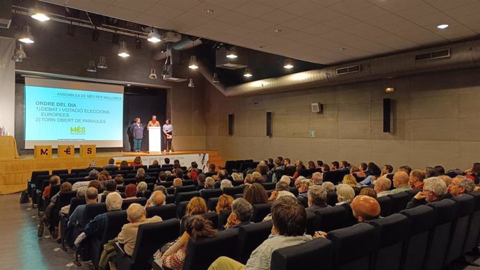 Asamblea de MÉS per Mallorca en la que se ha dedidido la candidatura con la que concurrirán a las europeas.