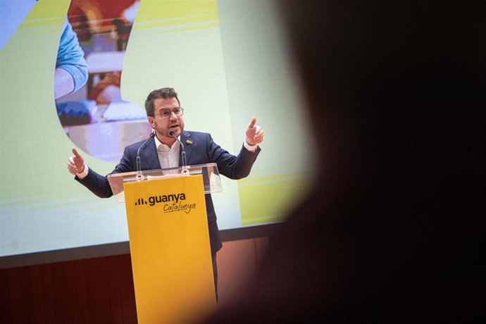El presidente de la Generalitat de Catalunya, Pere Aragons, interviene durante el acto 'Guanya Catalunya', en la Universidad Politécnica de Cataluña (UPC), a 16 de marzo de 2024, en Barcelona, Catalunya (España). El acto se enmarca en el primer momento
