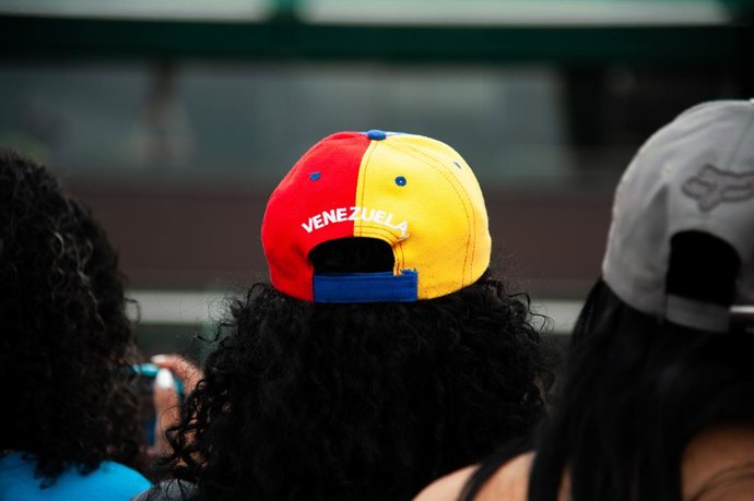 Archivo - February 4, 2024, Bogota, Cundinamarca, Colombia: Venezuelan citizens living in Bogota, Colombia protest in demand of the presidential candidacy of Venezuelan opposition leader Maria Corina Machado in the presidential elections after being dis