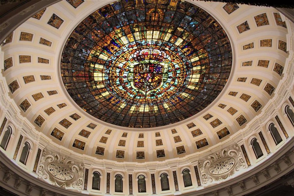 Interior de Capitanía General de Sevilla.