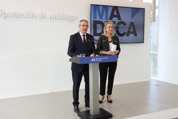 Salado y Caracuel en una imagen de archivo durante la presentación del Barómetro de la Provincia 2024 elaborado por la fundación Madeca