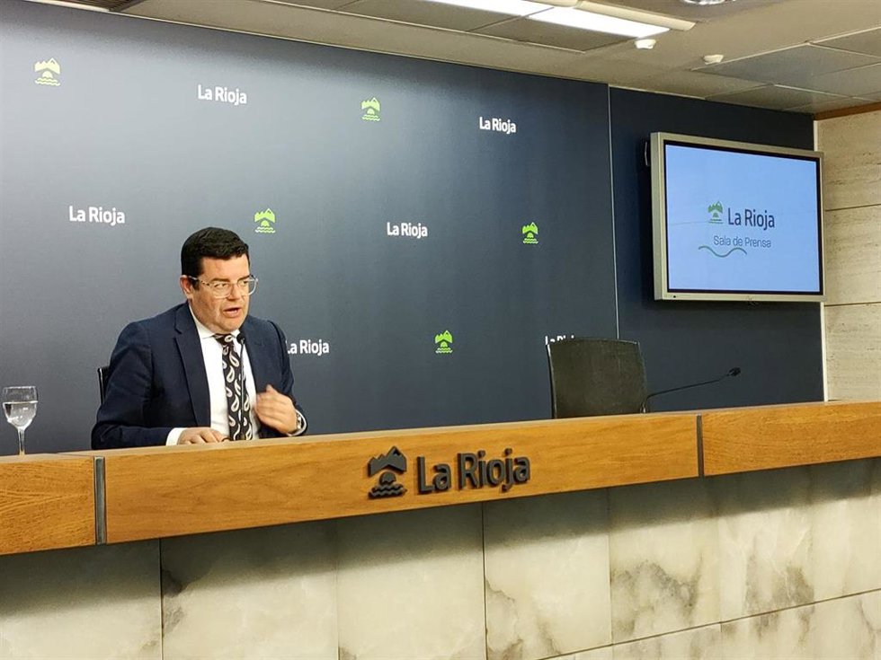 El portavoz del Gobierno, Alfonso Domínguez, informa de los acuerdos del Consejo de Gobierno