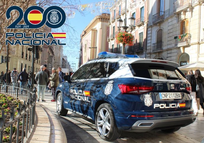 Dotación policial en el centro de Granada capital