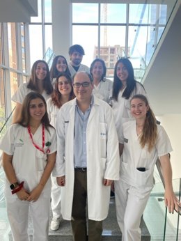 El Hospital Clínico de Valncia demuestra que añadir inmunoterapia al tratamiento estándar mejora la supervivencia en cáncer de cérvix