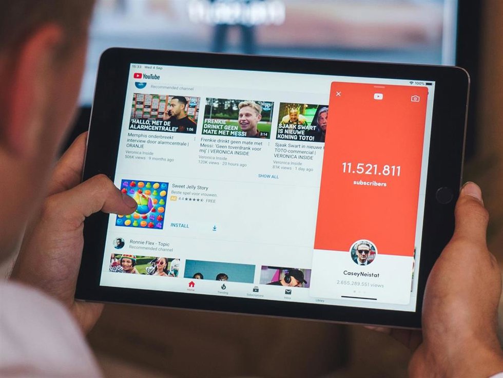 Interfaz de Youtube en una tableta